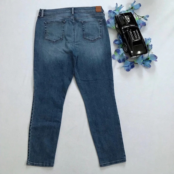 Level 99 NWOT High Waist Skinny Jeans Women 14/32 - Picture 5 of 9